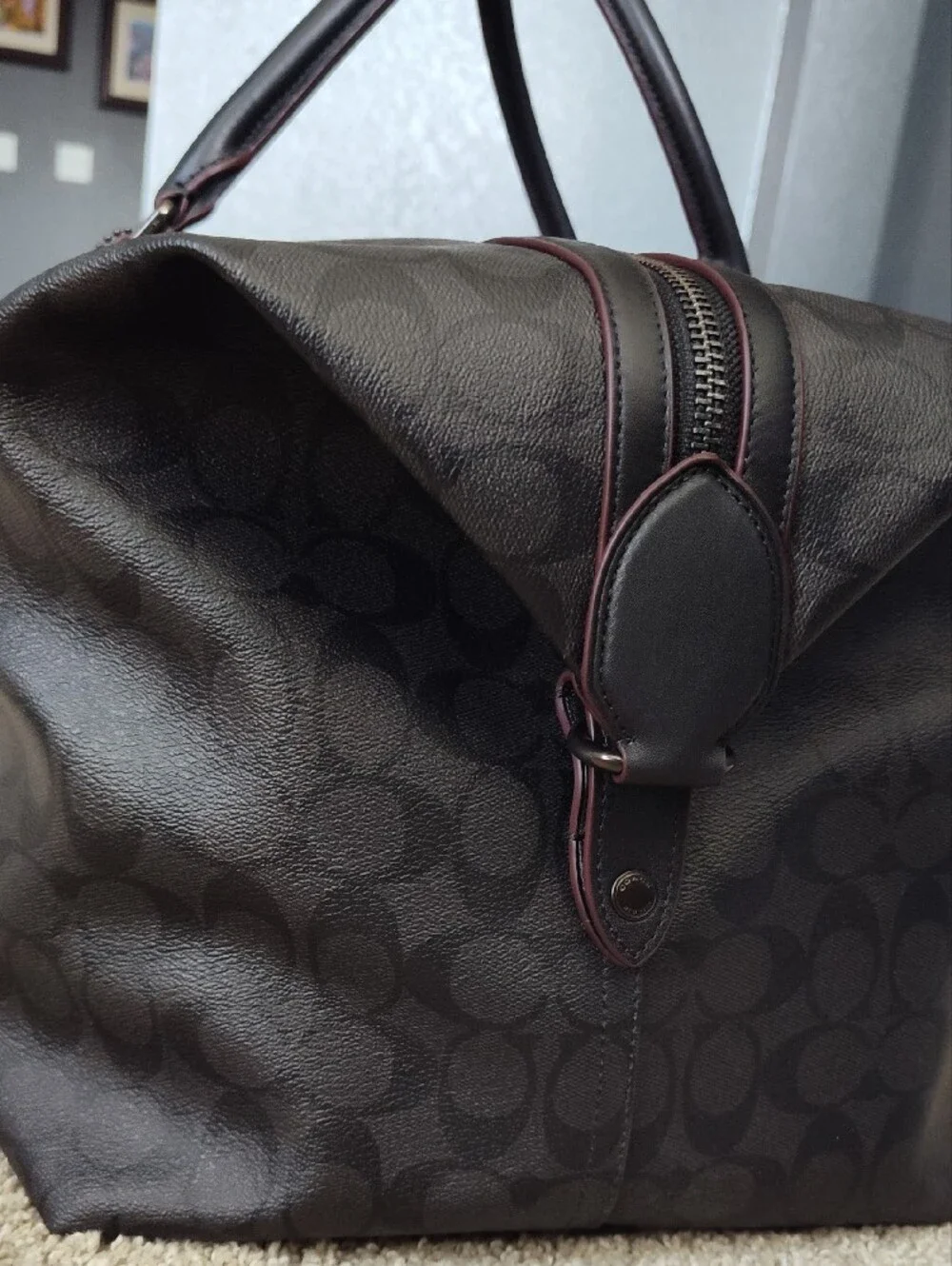 Coach Men's Signature Duffel Bag in Black/Black/Oxblood